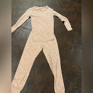 Eberjey heart pajamas. Perfect for Valentine’s Day! Size 6